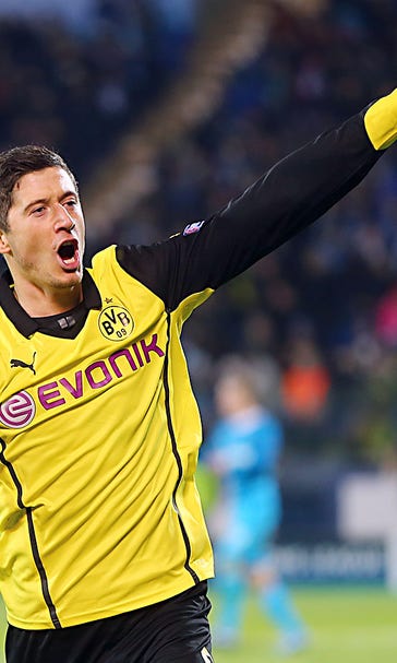 Dortmund wins 4-2 at Zenit in Champions League